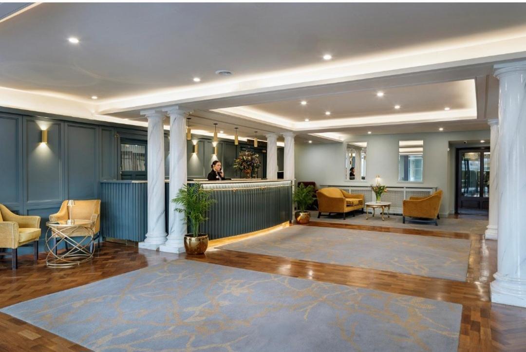 Greenhills Hotel Limerick Junction Extérieur photo
