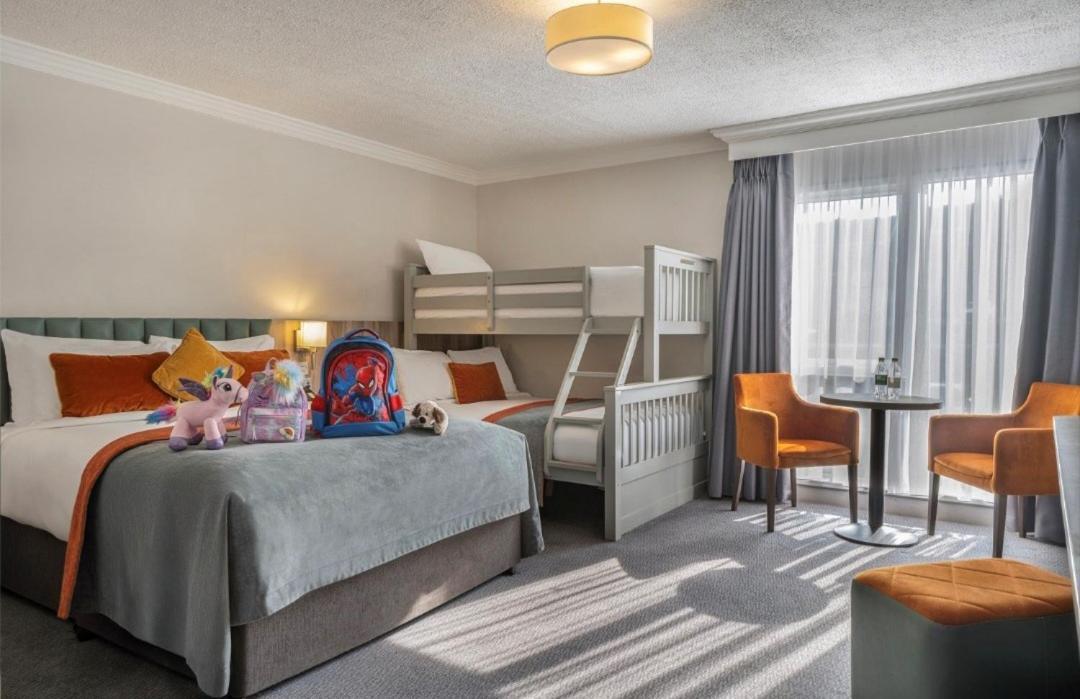 Greenhills Hotel Limerick Junction Extérieur photo