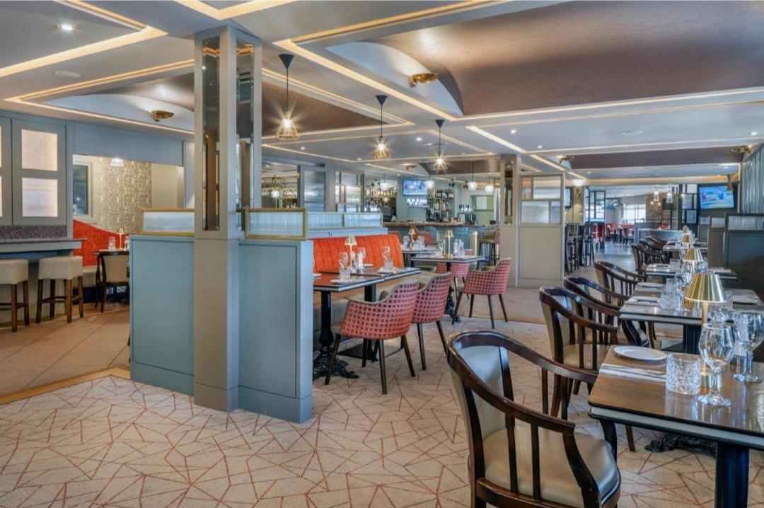 Greenhills Hotel Limerick Junction Extérieur photo